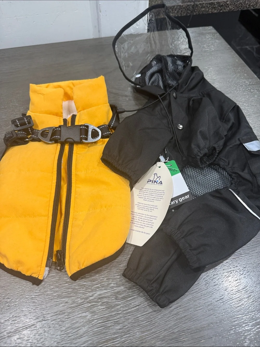Pack 2 clothing’s dog Waterproof Black Dog Jacket with Reflective Trim and Hood